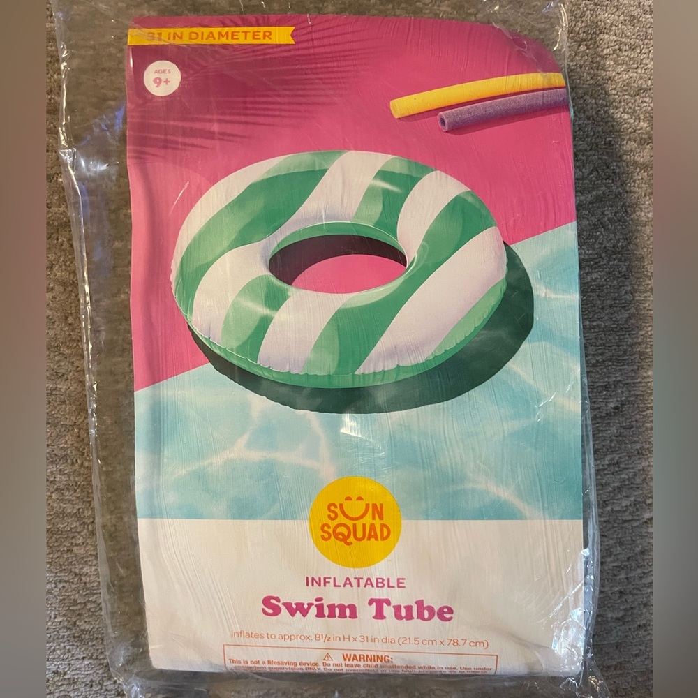 Sun Squad - Green Stripes